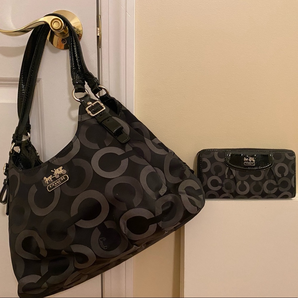 Coach tri-pocket shoulder bag and matching wallet!